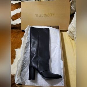 Steve madden knee high leather black boots- New in box